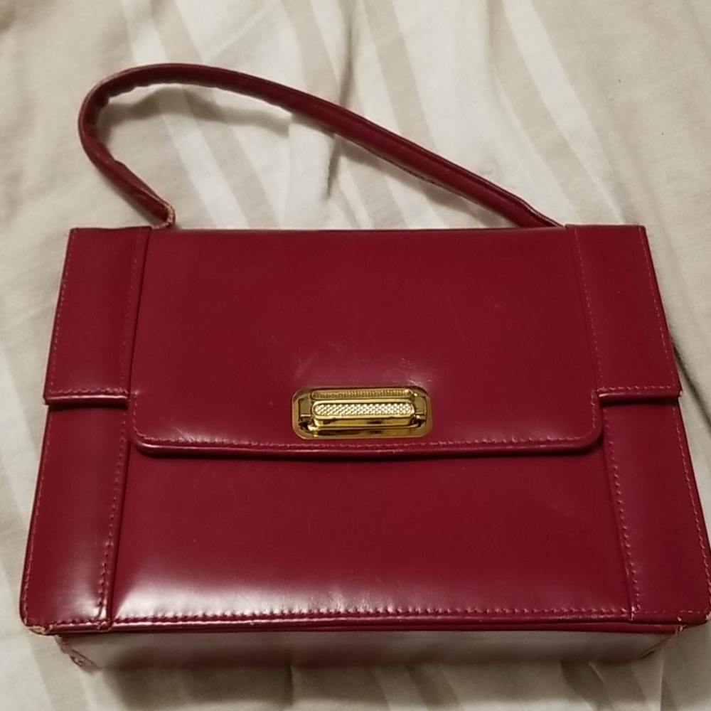 Vintage accordion style bag
